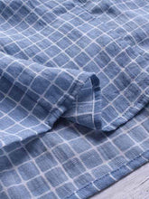 将图片加载到图库查看器,Plus size plaid short sleeve shirt