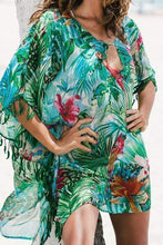 将图片加载到图库查看器,Printed Fringed Lace Beach Cover