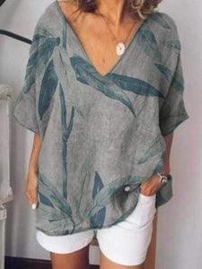 Plus size printed V-neck shirt