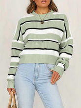 将图片加载到图库查看器，Round Neck Striped Sweater
