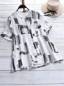 Plus size printed short-sleeved shirt