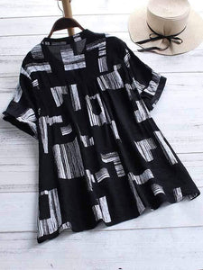 Plus size printed short-sleeved shirt