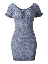 将图片加载到图库查看器，Polka Dot Collar Floral Mini Dress
