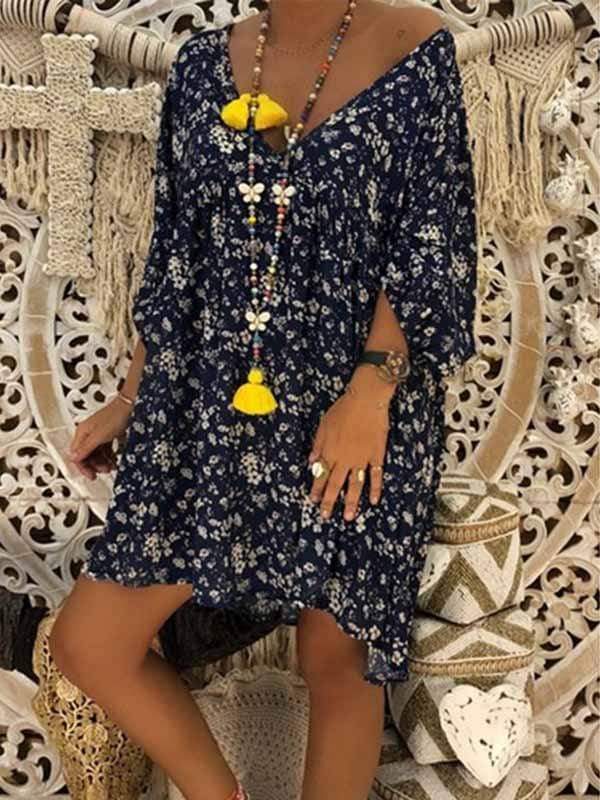 Plus size V-neck print dress