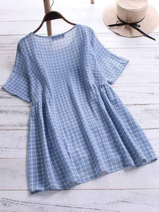 Plus size plaid short sleeve shirt